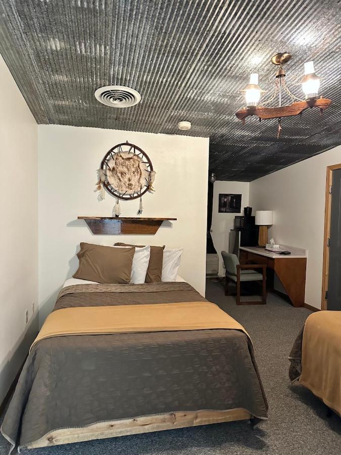 Country Cabins Hotel Chariton ภายนอก รูปภาพ