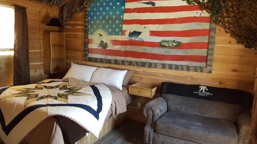 Country Cabins Hotel Chariton ภายนอก รูปภาพ