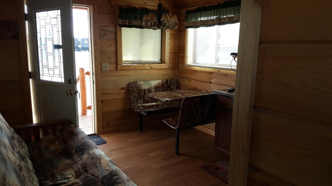 Country Cabins Hotel Chariton ภายนอก รูปภาพ